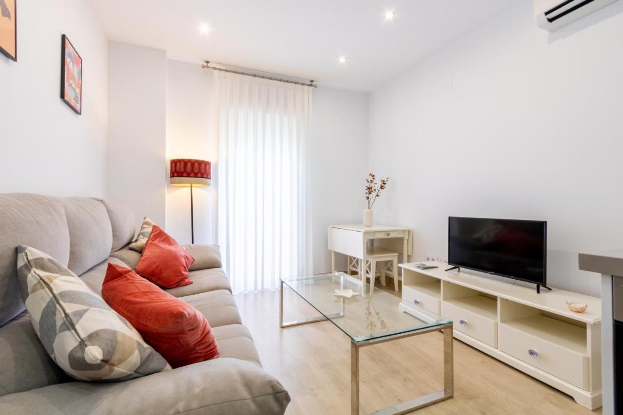 Charming 2 Bedroom Apartment Triana Bridge By Ocityzen Seville Exterior photo