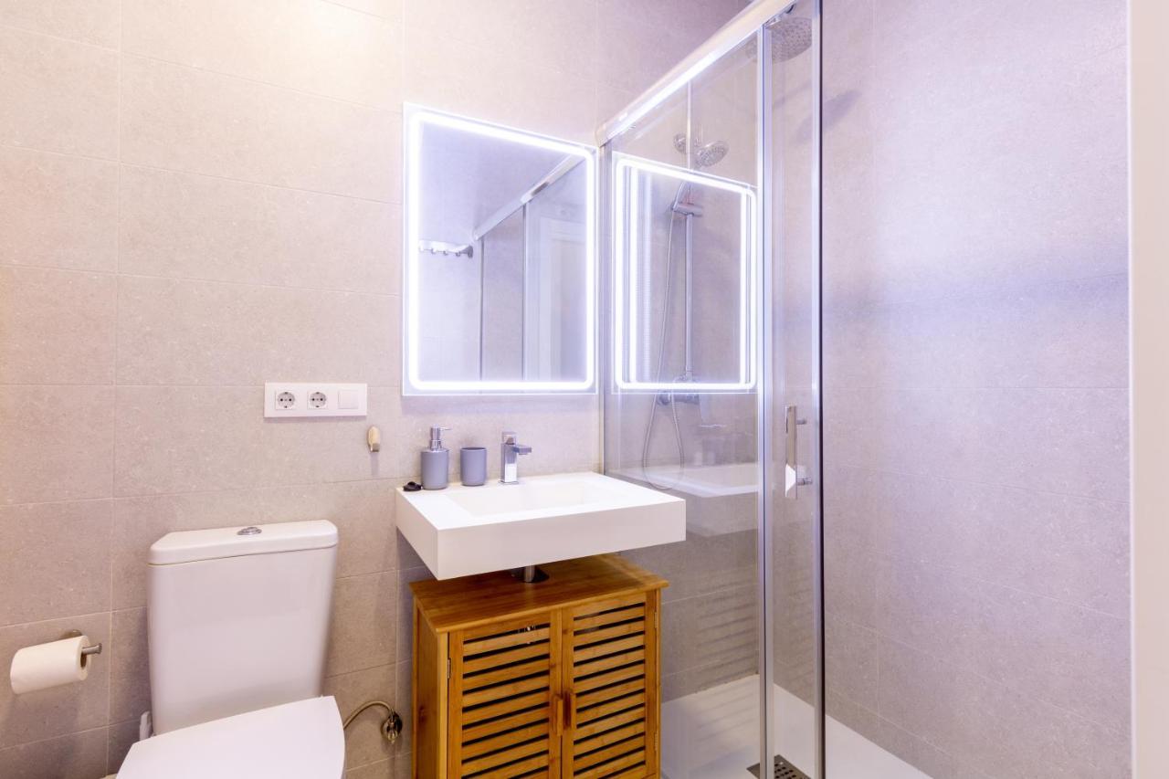 Charming 2 Bedroom Apartment Triana Bridge By Ocityzen Seville Exterior photo